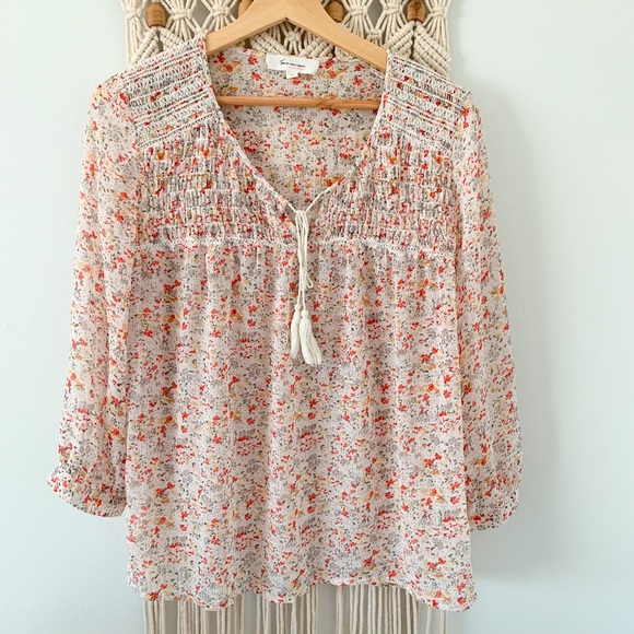 Tops - Floral blouse women’s